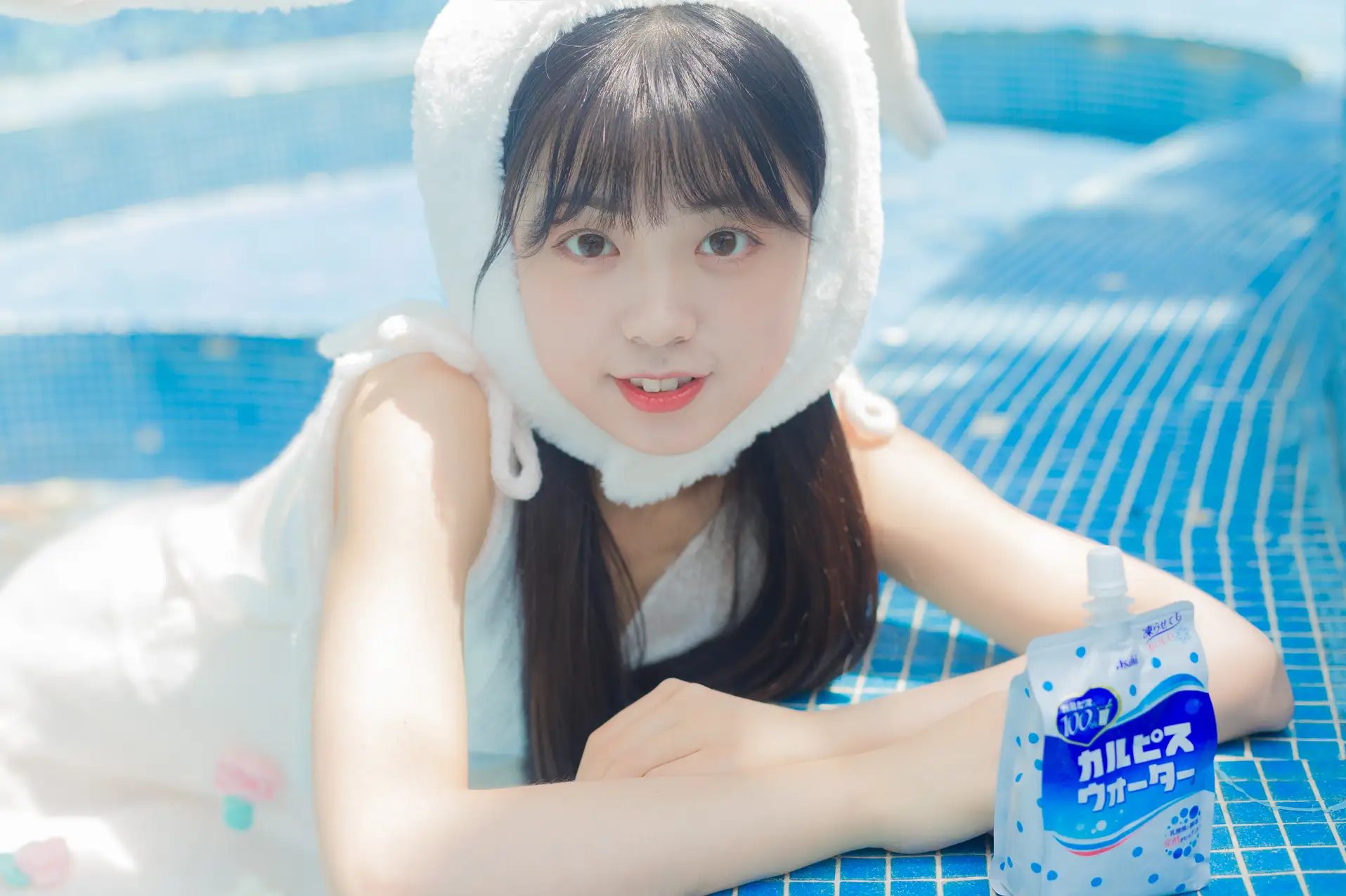 [YITUYU] 2022.07.09 Vol.1429 – Rabbit in the Summer Pool Cute bubbles#[36P]-6